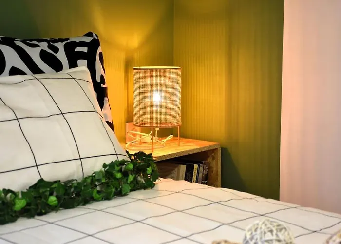 Urbanjungle-studio σε ξέφωτο μες στην πόλη Apartament