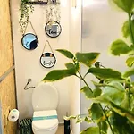 Urbanjungle-studio σε ξέφωτο μες στην πόλη Apartamento Patras
